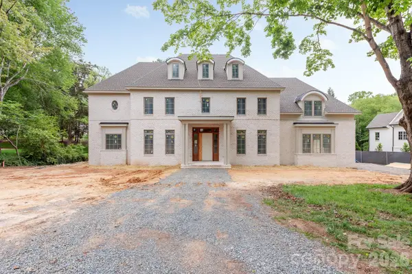 2311 Thornridge Road, Charlotte, NC 28226