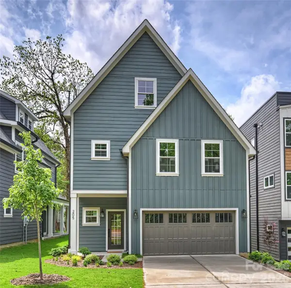 201 Coxe Avenue, Charlotte, NC 28208