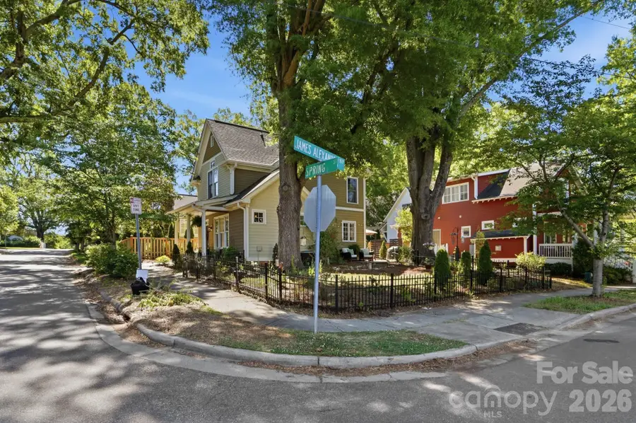 534 Spring Street, Davidson, NC 28036 - #3