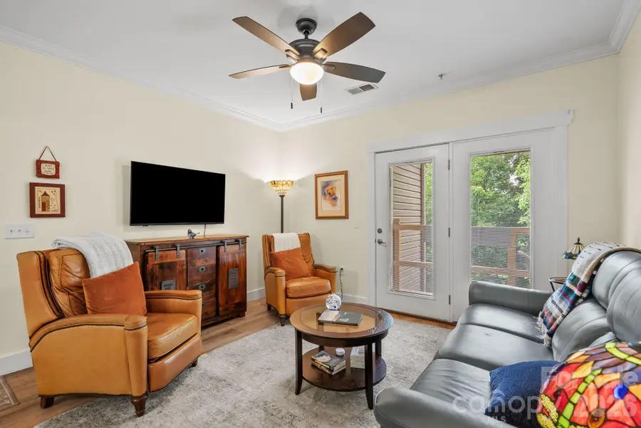 435 Appeldoorn Circle, Asheville, NC 28803 - #2