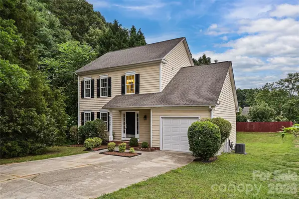 9820 Aaronda Court, Charlotte, NC 28213