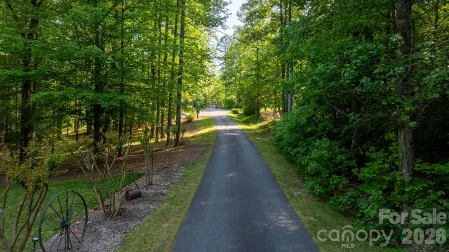 3355 Helton Hartley Place, Lenoir, NC 28645 - #3