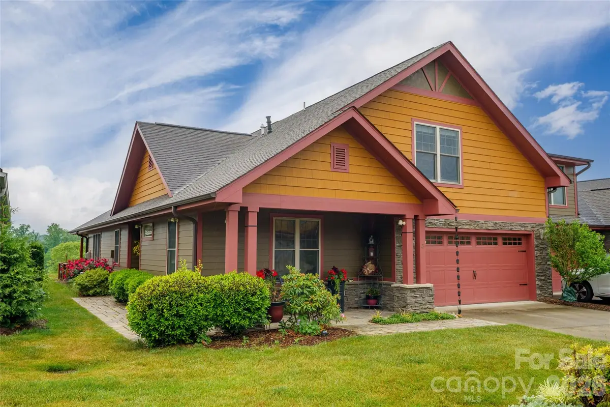 3 Holland Mountain View, Asheville, NC 28804 - #1