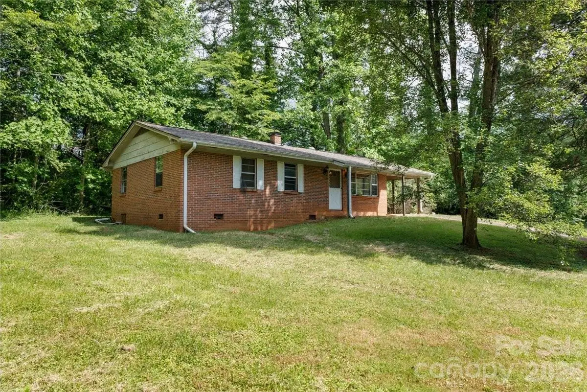 156 Old Sweetwater Road, Robbinsville, NC 28771 - #1