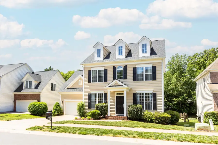 17233 Knoxwood Drive, Huntersville, NC 28078 - #2