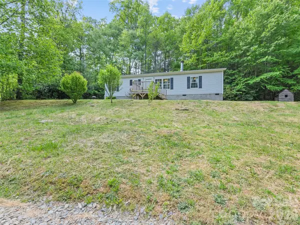 122 Mastiff Hollow Drive, Waynesville, NC 28785