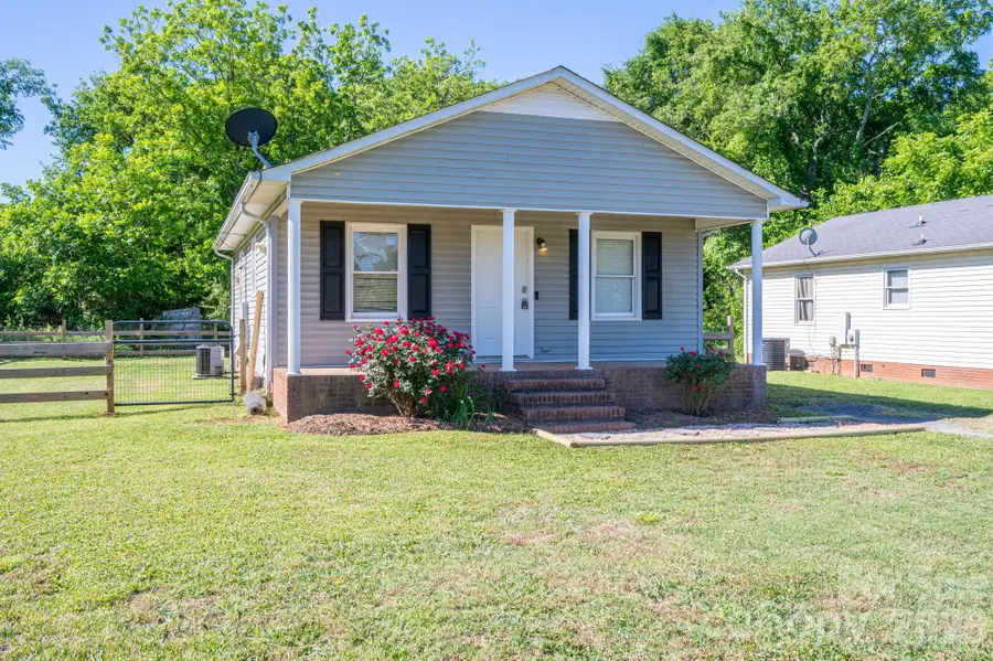 807 Willow Lane, Bessemer City, NC 28016 - #2