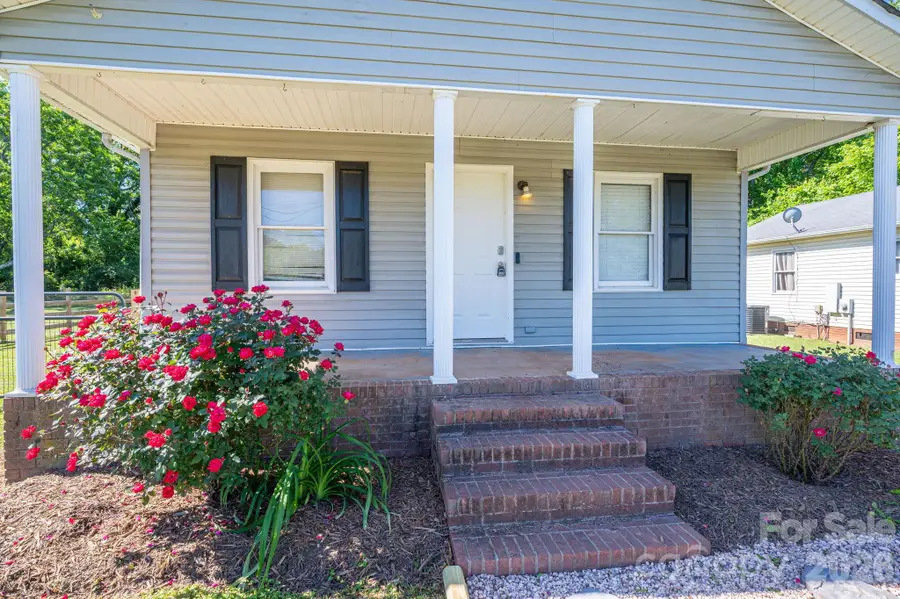807 Willow Lane, Bessemer City, NC 28016 - #3