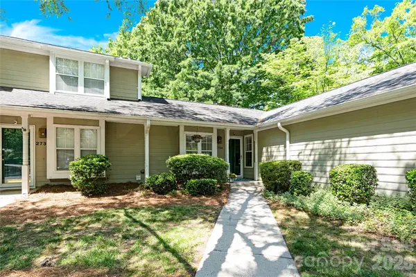 2734 Tiergarten Lane, Charlotte, NC 28210
