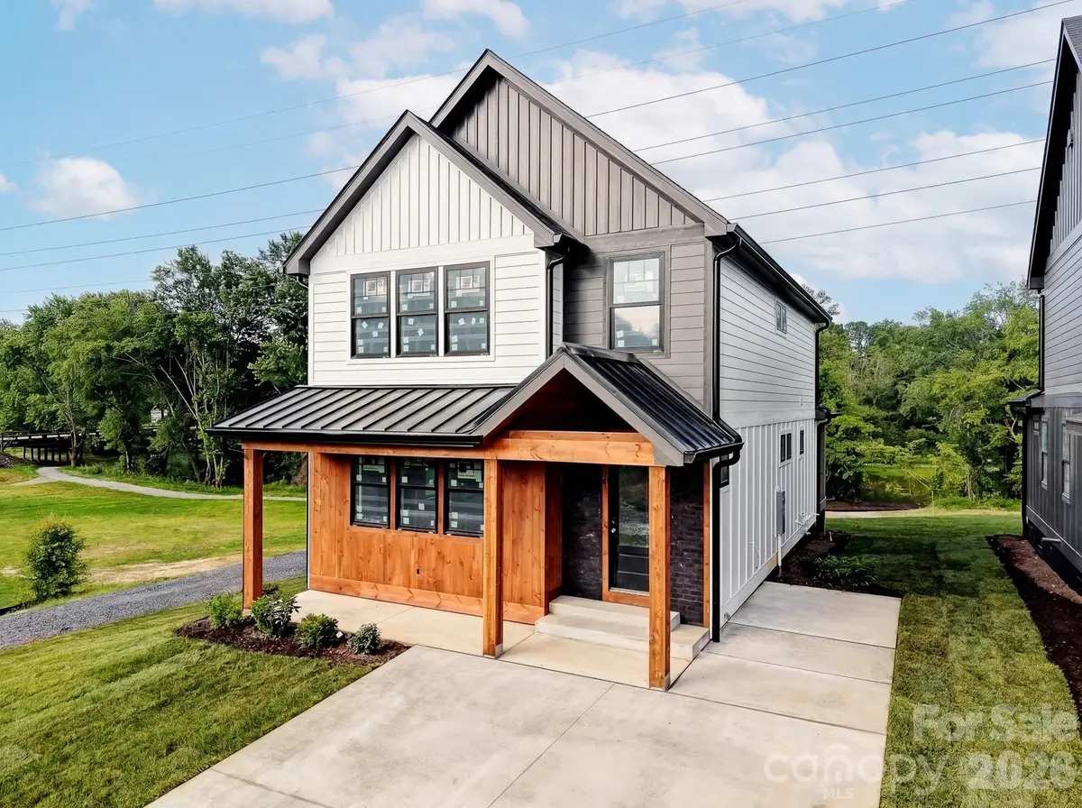 18 S Martha Kate Drive, Hendersonville, NC 28792 - #1