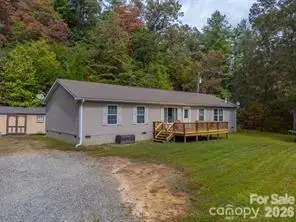 179 Fresh Water Ridge, Whittier, NC 28789