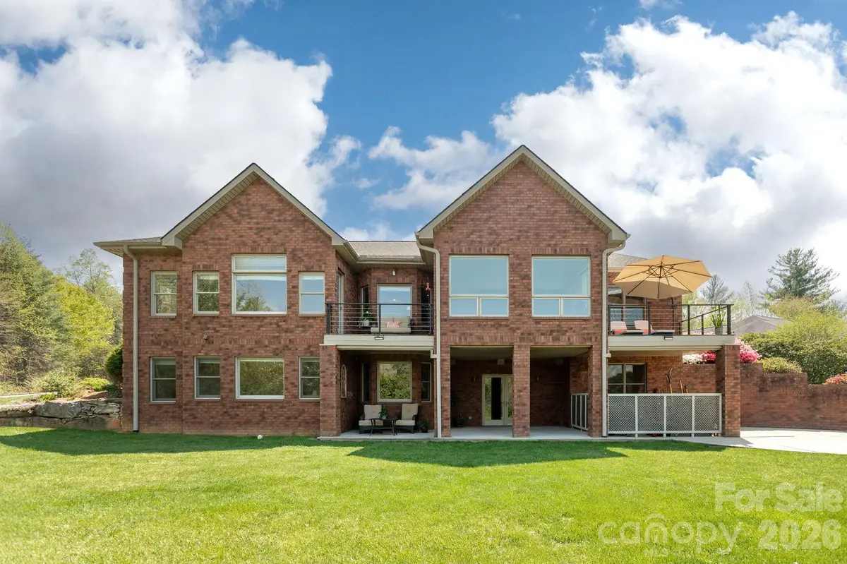 28 Tudor Crescent Court, Hendersonville, NC 28739 - #1