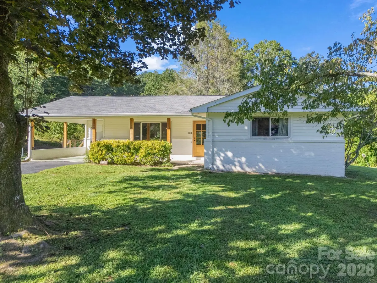 204 Jeff Street, Hendersonville, NC 28739 - #1
