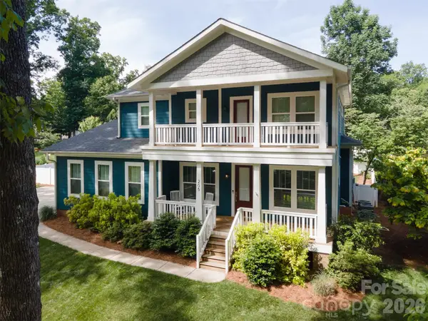 205 Sherwood Drive, Huntersville, NC 28078