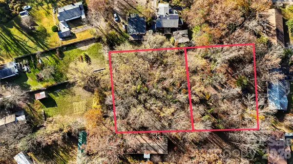 99999 Caribou Road, Asheville, NC 28803