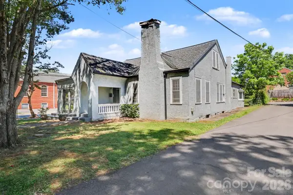 503 E Broad Street, Statesville, NC 28677