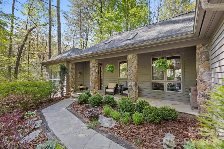 21 Laurel Wood Court, Sapphire, NC 28774 - #2