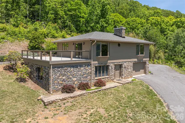 250 Lynn Cove Road, Asheville, NC 28804