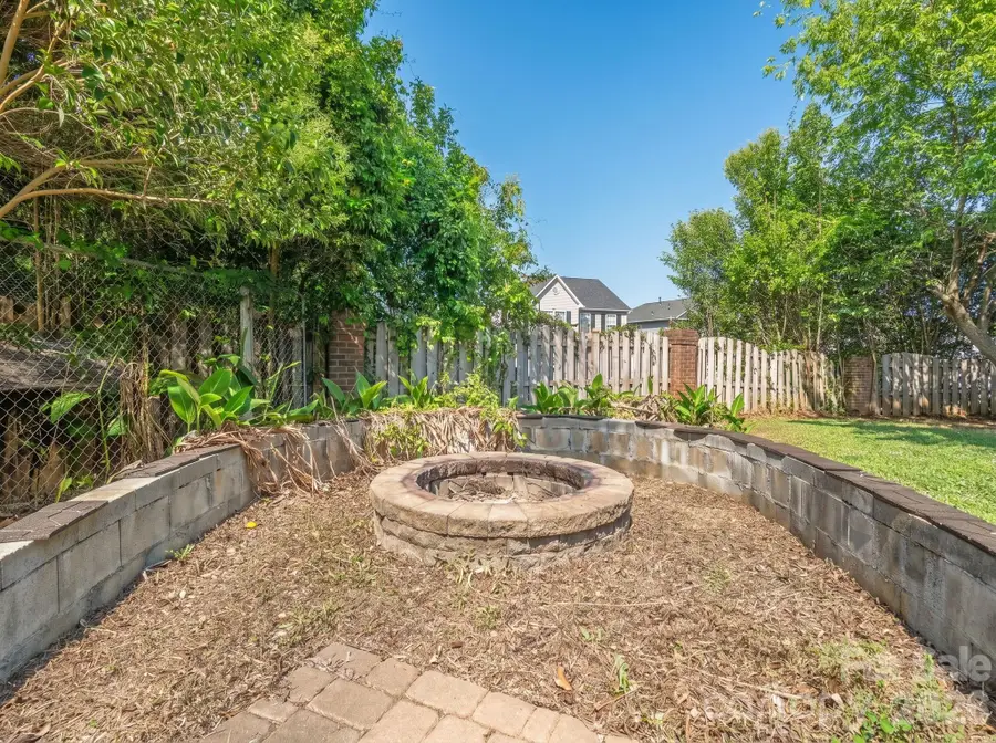2120 Amesbury Avenue, Charlotte, NC 28205 - #3