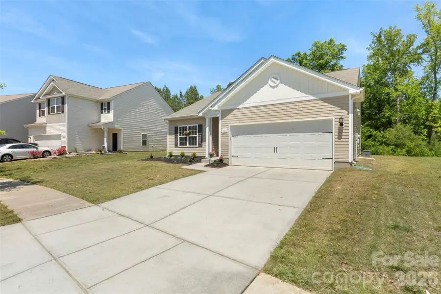 7318 Cuddington Drive, Charlotte, NC 28215 - #2