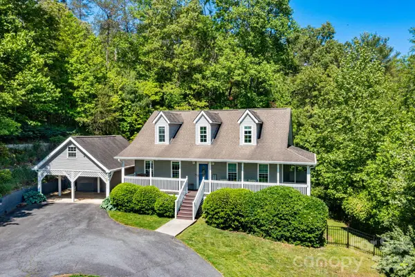 215 Butternut Lane, Leicester, NC 28748