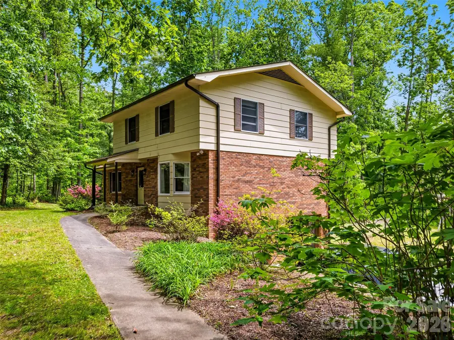 11 Woodmere Drive, Arden, NC 28704 - #3