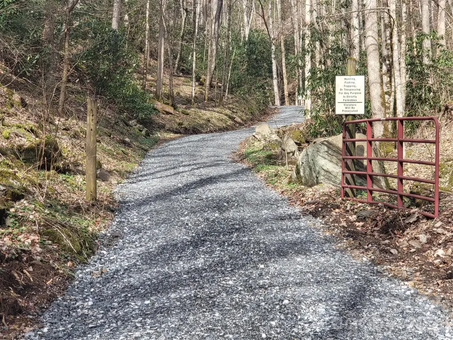 682 Rock House Road, Hot Springs, NC 28743 - #2
