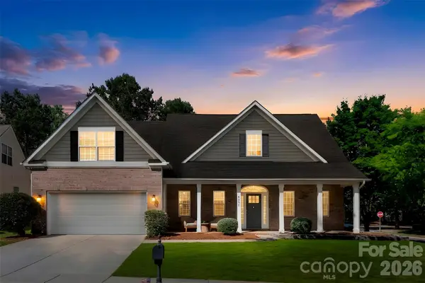 6237 Breckfield Court, Charlotte, NC 28278