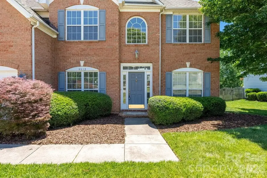9512 Autumn Applause Drive, Charlotte, NC 28277 - #2