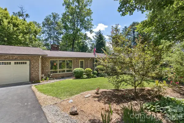29 S Greenwood Forest Drive, Etowah, NC 28729