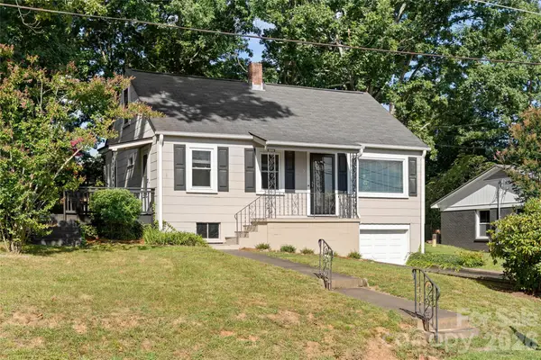 13 Browndale Road, Asheville, NC 28805