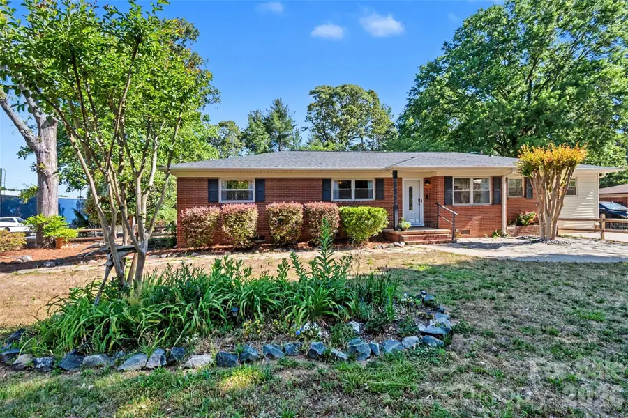 738 Edgemoor Drive, Mooresville, NC 28115 - #2