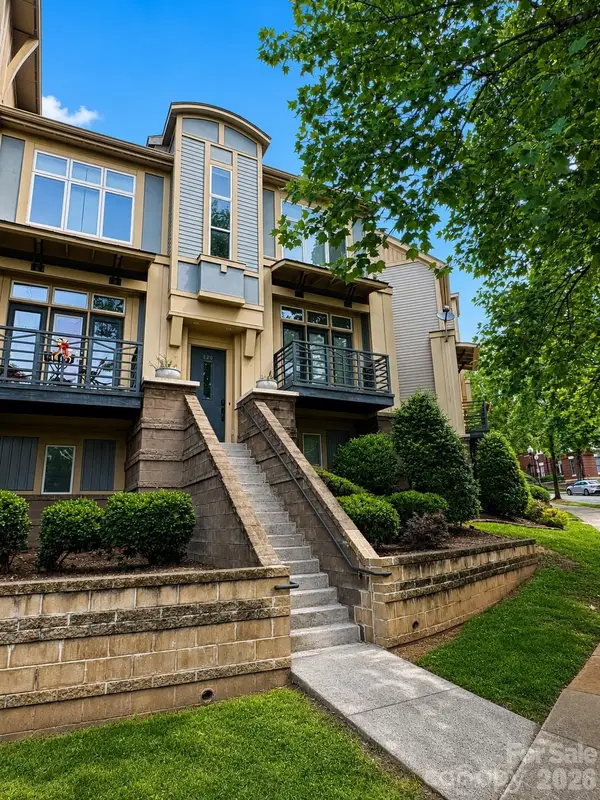 820 Garden District Drive, Charlotte, NC 28202