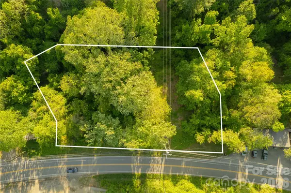 438 Weaverville Road, Asheville, NC 28804