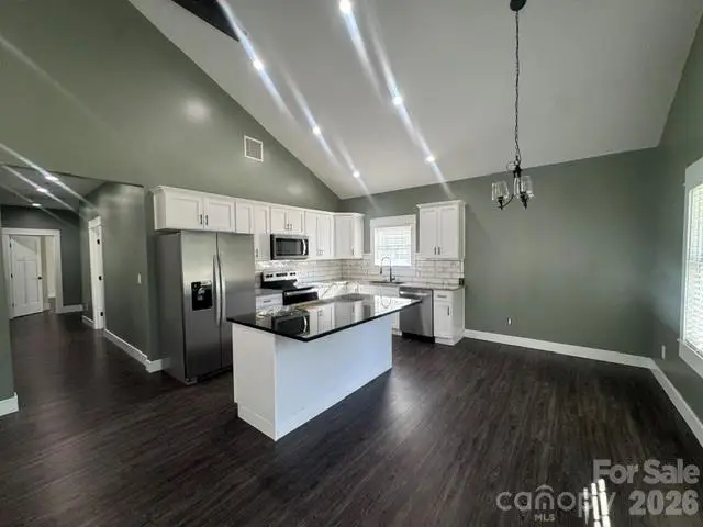 364 Carolina Avenue Avenue #2, Marion, NC 28752 - #3