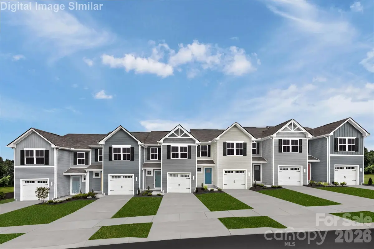 3907-1 15th Street Drive Ne, Hickory, NC 28601 - #1