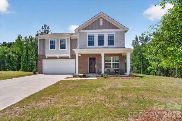 1821 River Crossing Lane, Edgemoor, SC 29712