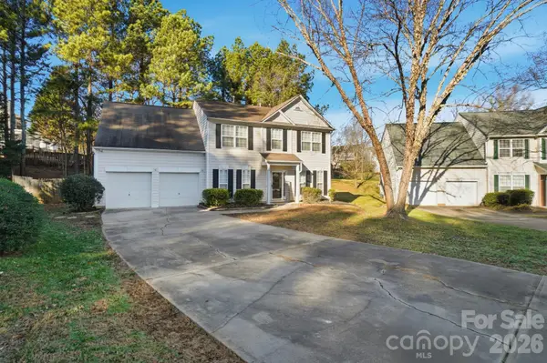 8805 Red Tail Court, Charlotte, NC 28269