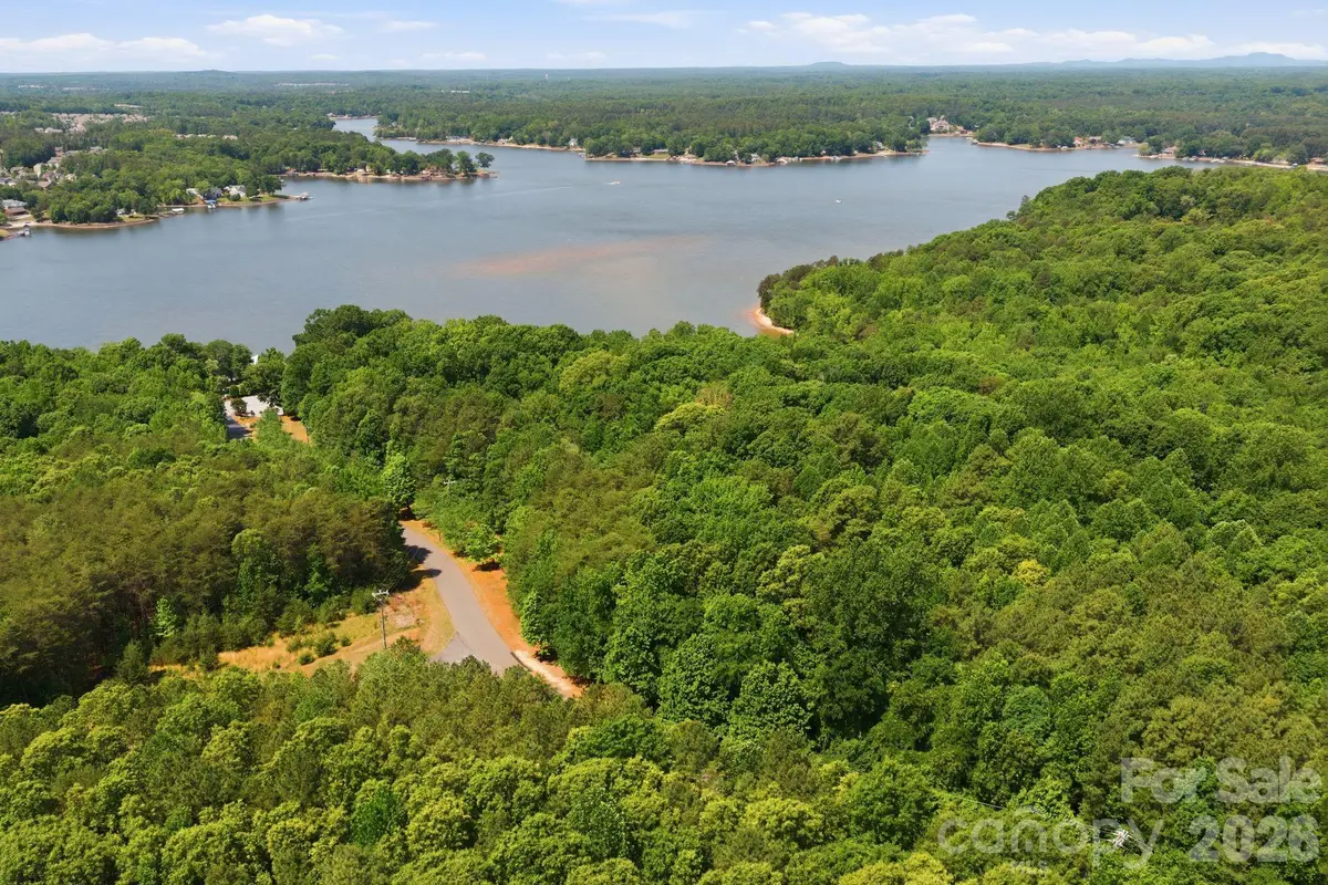 000 Island Point Road, Charlotte, NC 28278 - #1
