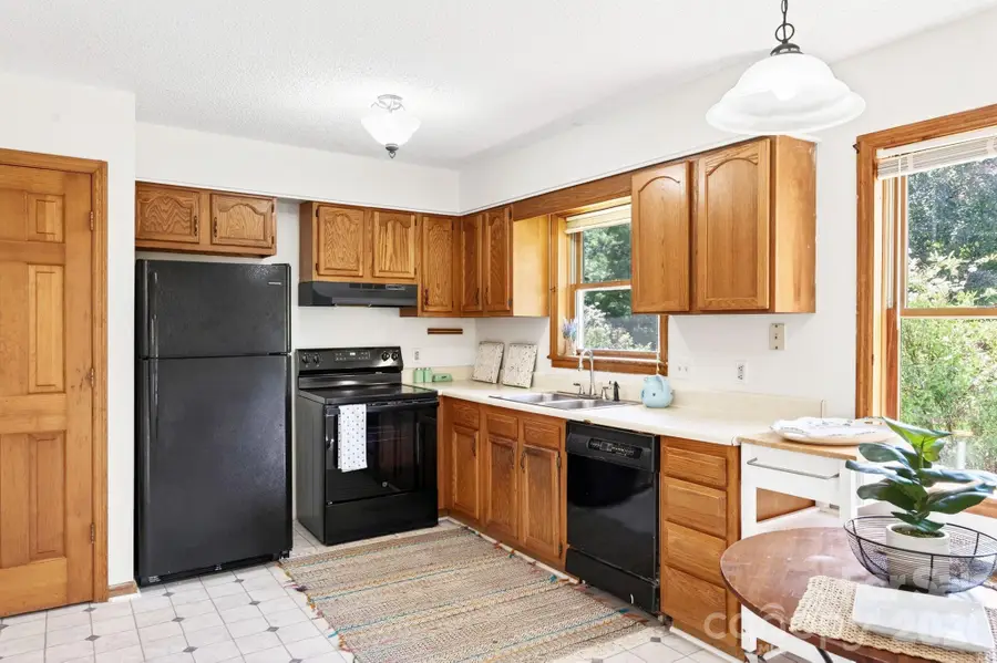 5 Johns Street, Asheville, NC 28806 - #3