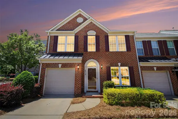 5938 Union Pacific Avenue, Charlotte, NC 28210