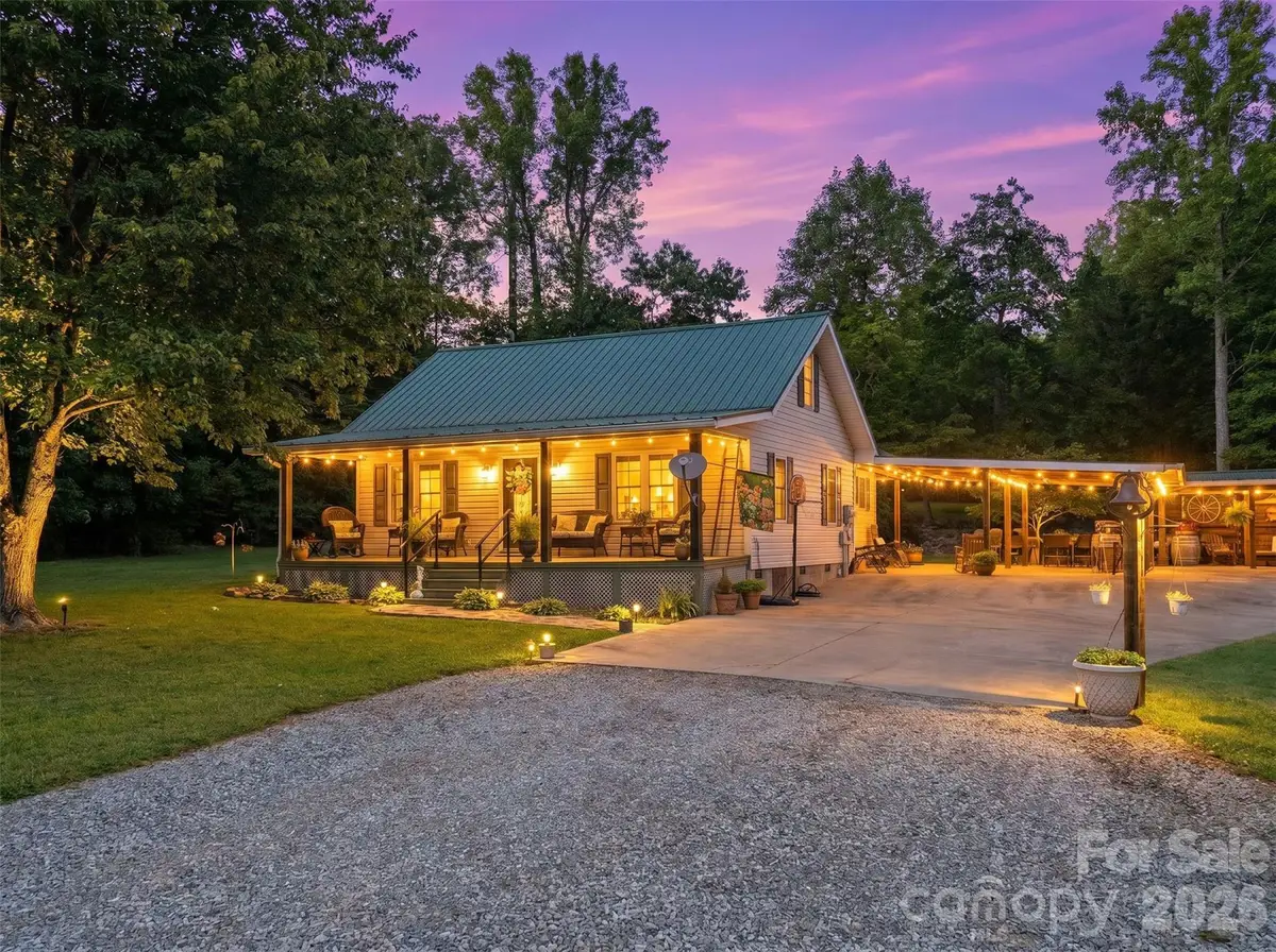 176 + 174 Oak Hollow Road, Union Grove, NC 28689 - #1