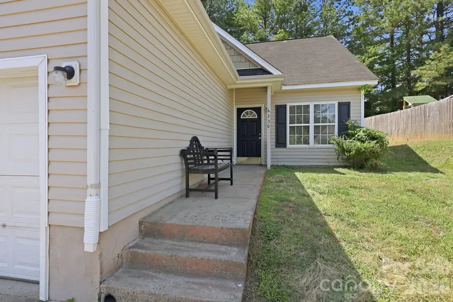 6330 Derryfield Drive, Charlotte, NC 28213 - #2