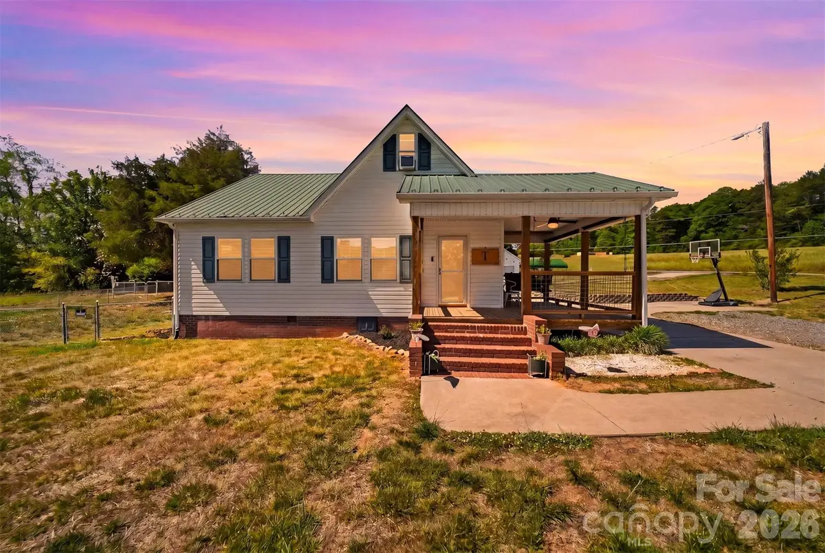 4039 Hartland Road, Lenoir, NC 28645 - #1