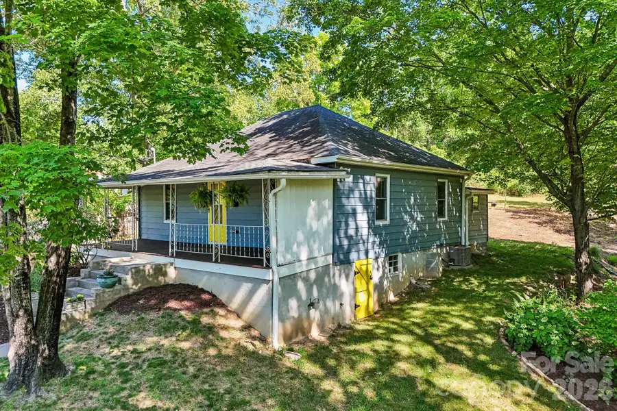 3 View Street, Asheville, NC 28803 - #2