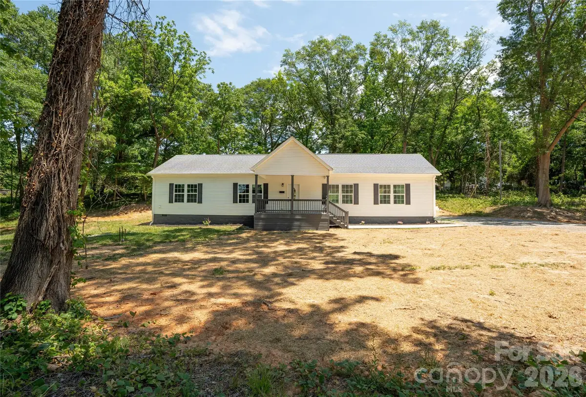 103 E Wilkins Street, Dallas, NC 28034 - #1