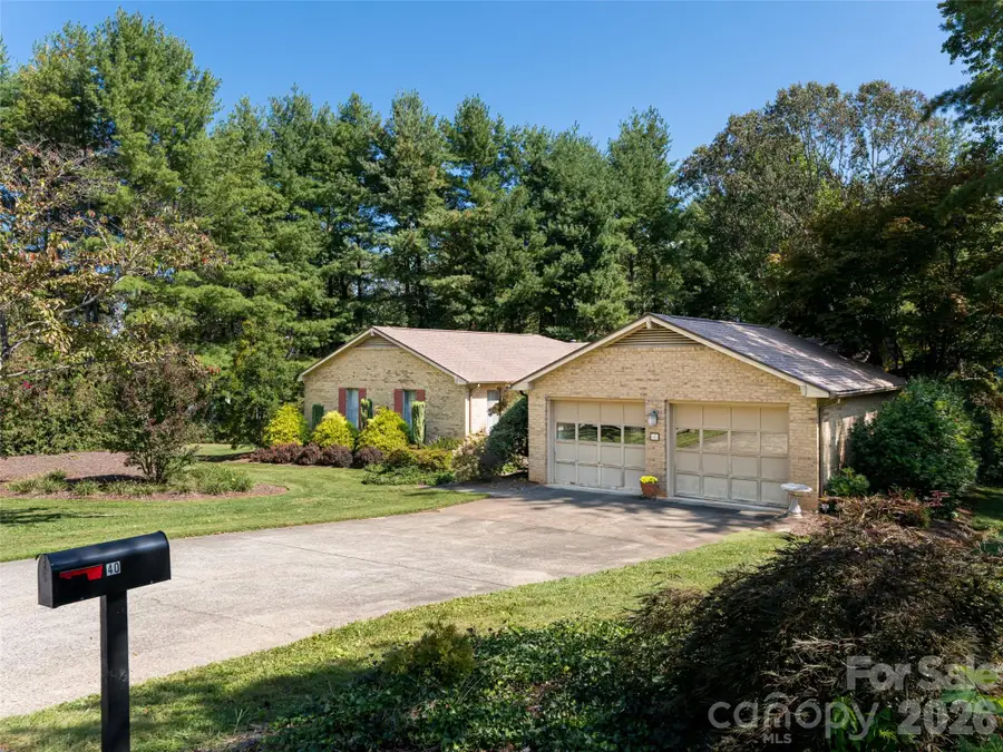 40 Applecross Road, Weaverville, NC 28787 - #2
