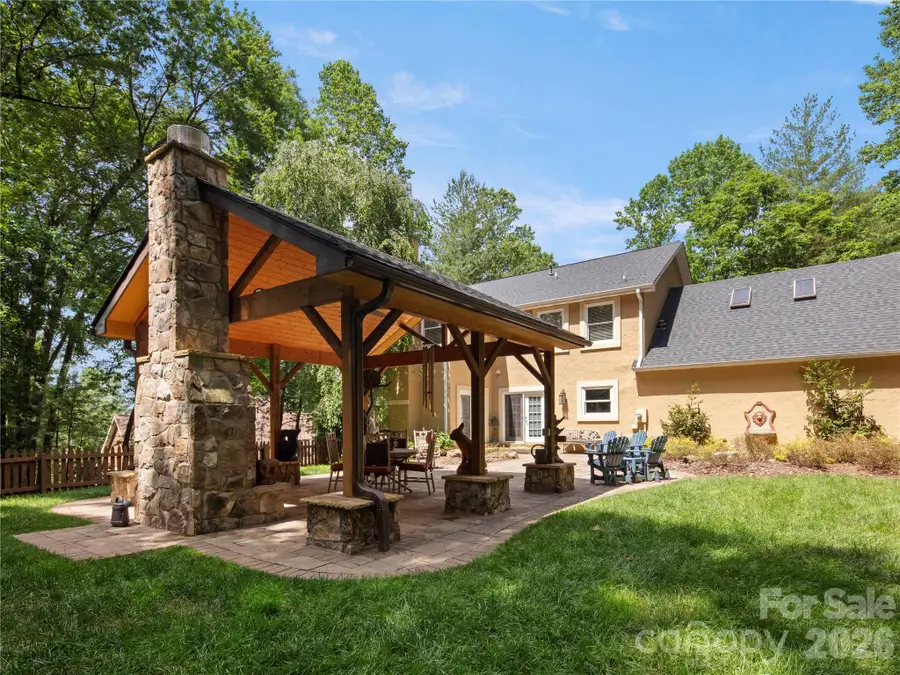 105 Braeside Circle, Asheville, NC 28803 - #2