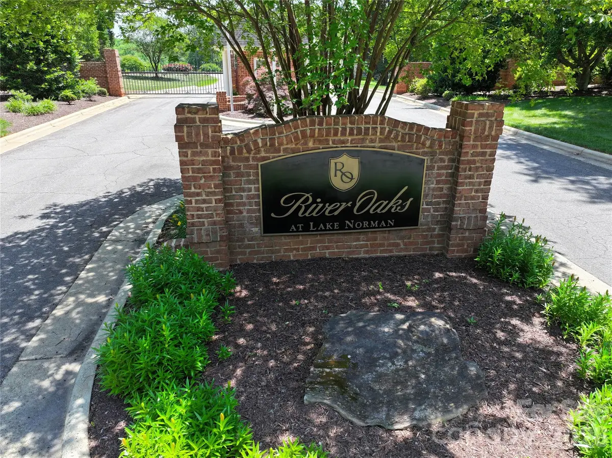 106 Kiowa Court, Statesville, NC 28677 - #1
