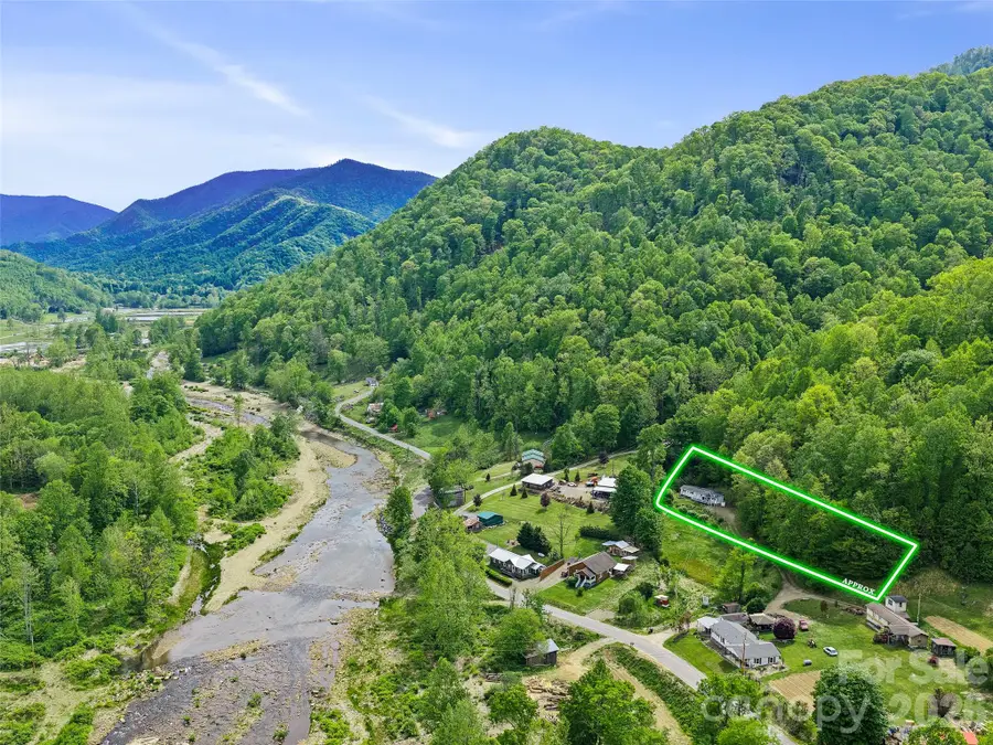 74 Socrates Lane, Burnsville, NC 28714 - #2